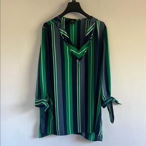 Green and Blue Relaxed V Neck Blouse